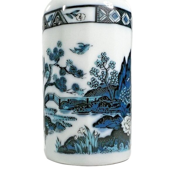 Three Vtg Chinese Jars Bottles Blue & White Porcelain Landscape Pagoda Men Sided - Picture 9 of 12